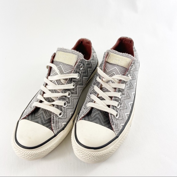 converse chevron converse chevron